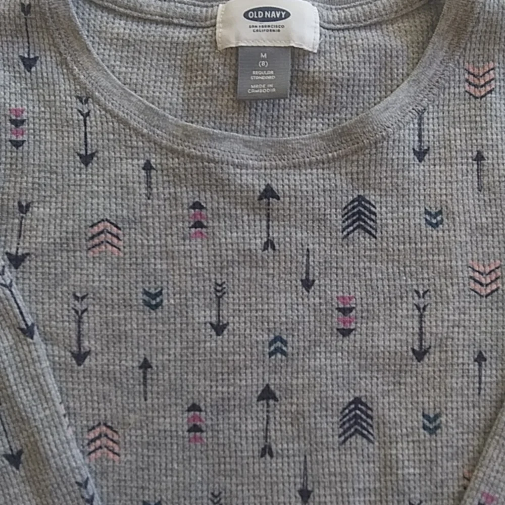Old Navy | Heather Gray Printed Arrows Thermal Knit Long Sleeve T-Shirt | M
